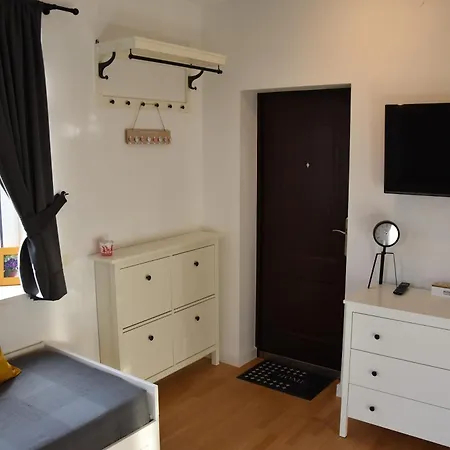 Coco Premium Saska Kepa Apartament *