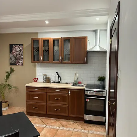 Coco Premium Saska Kepa Appartement *