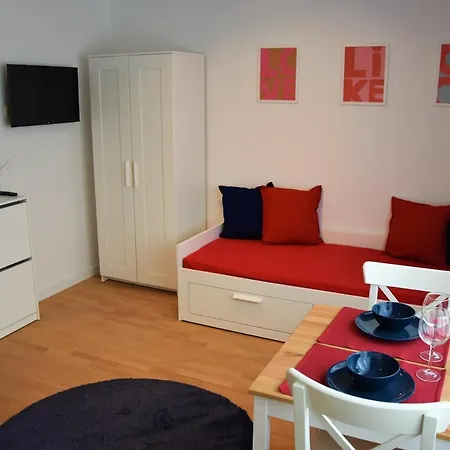 Coco Premium Saska Kepa Appartement *