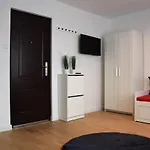 Διαμέρισμα Coco Premium Saska Kepa